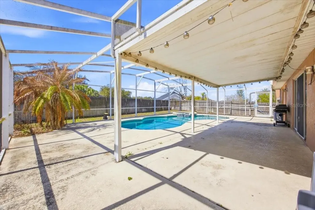364 Nevada Loop Road Davenport FL 33897