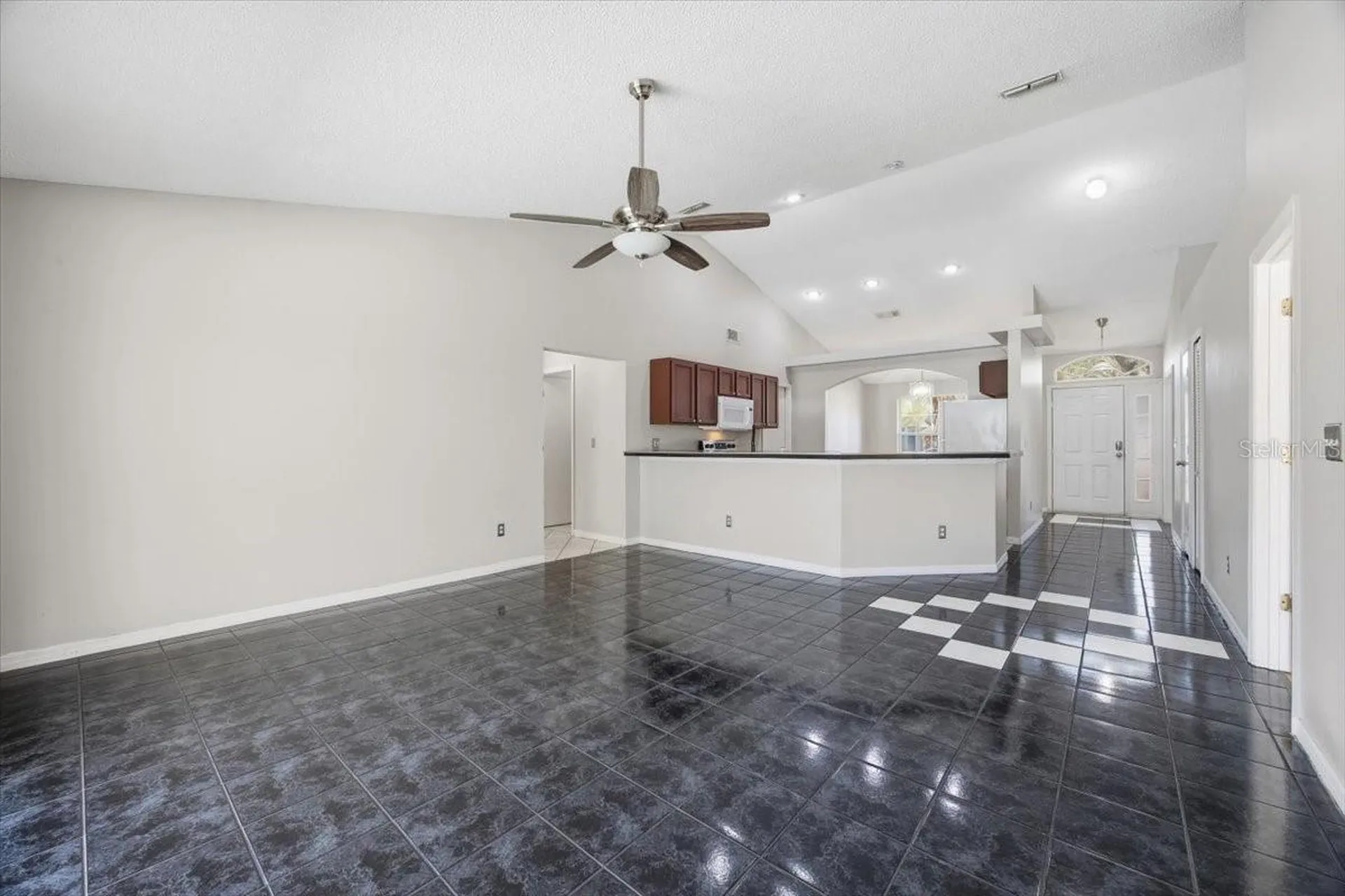 364 Nevada Loop Road Davenport FL 33897