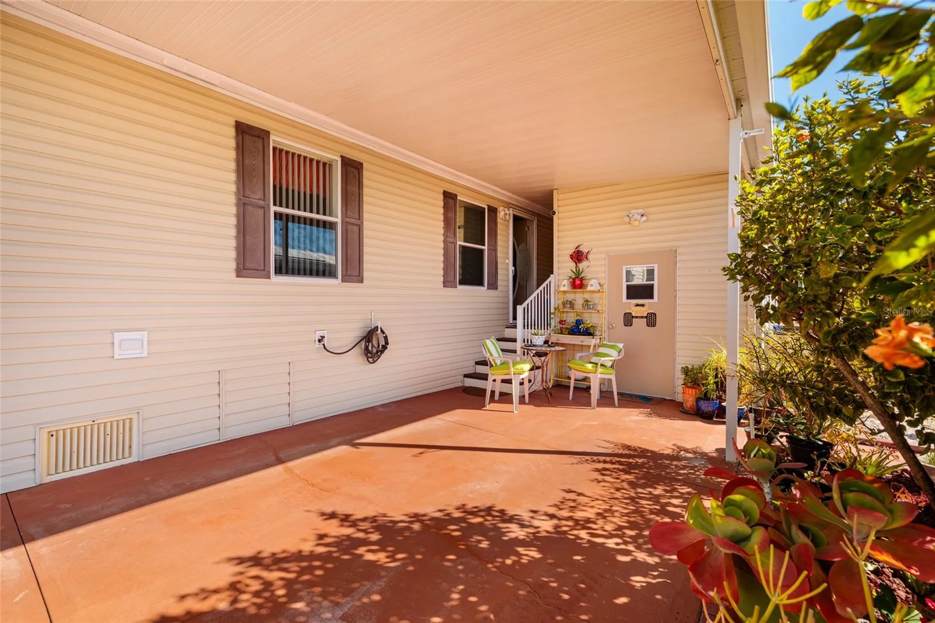 134 Americana Court NE St Petersburg FL 33702