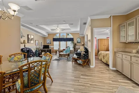 134 Americana Court NE St Petersburg FL 33702