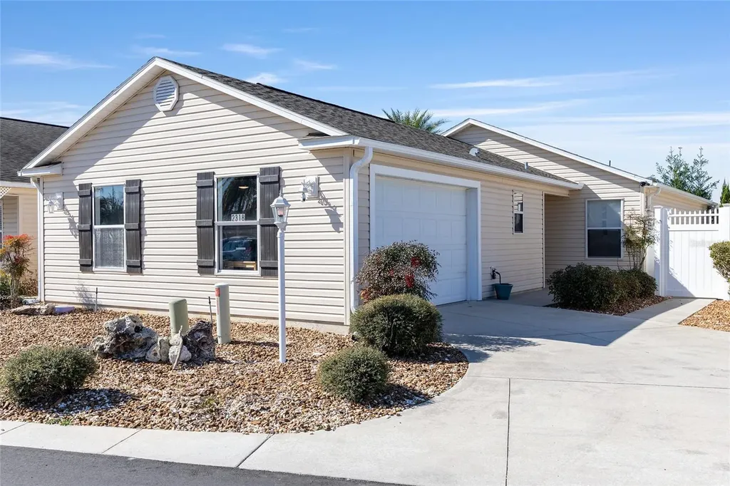 2318 Nehaul Terrace The Villages FL 32162