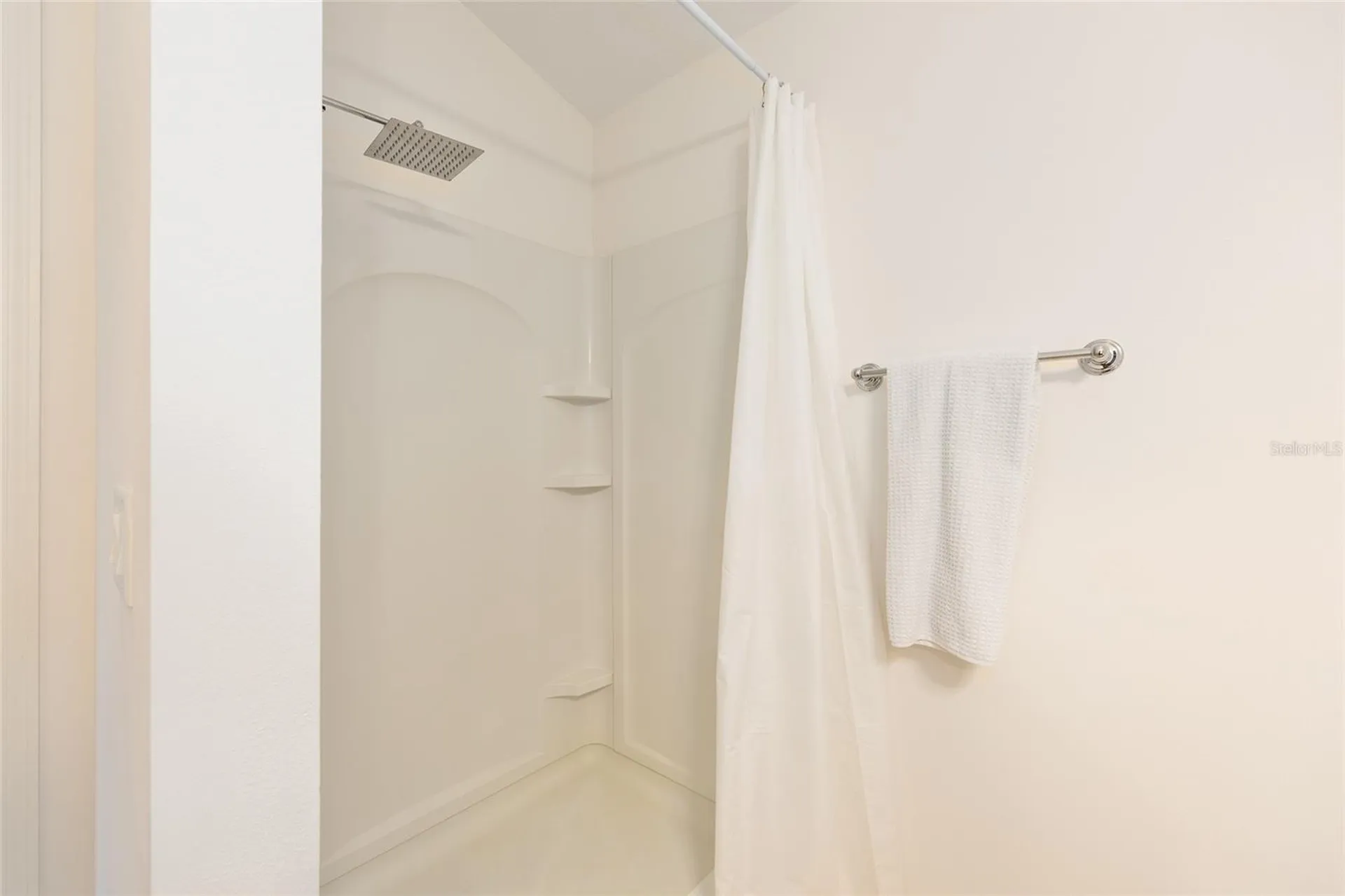 2318 Nehaul Terrace The Villages FL 32162