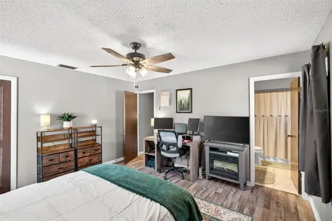 5 Sandalwood Drive Davenport FL 33837