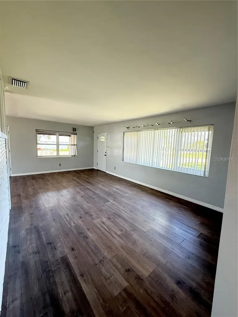 260 W Interlachen Street Lake Alfred FL 33850
