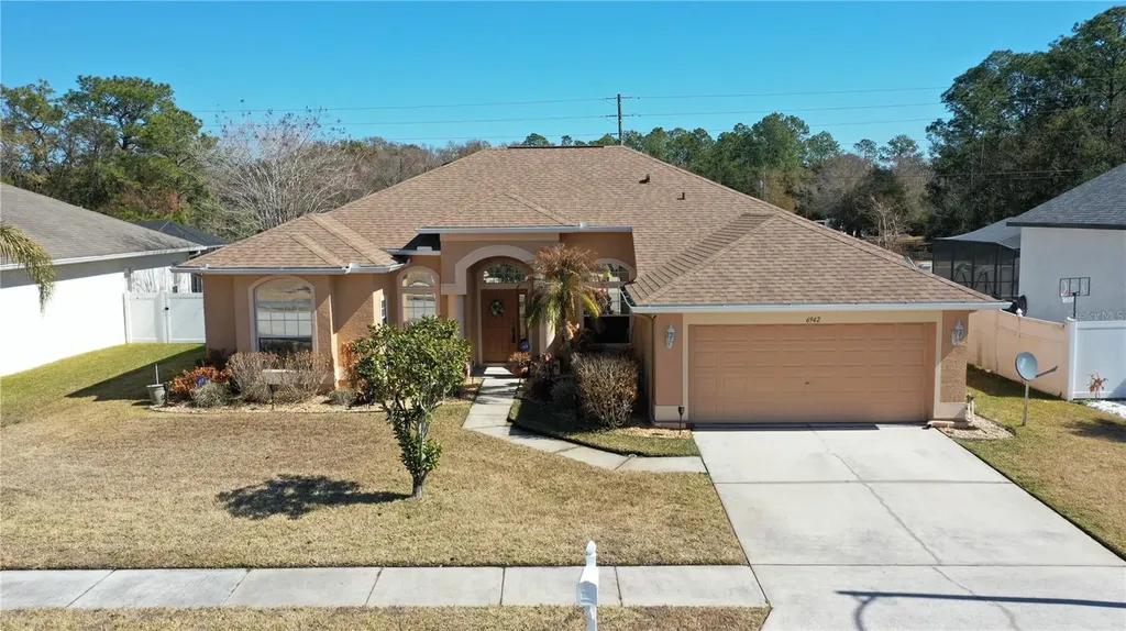 6942 Orvicti Court Wesley Chapel FL 33544