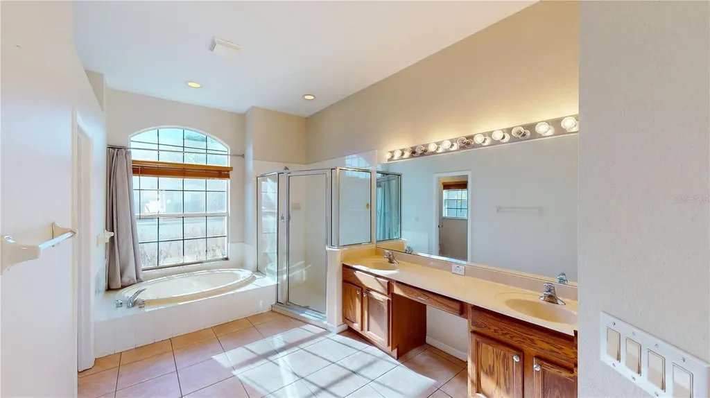 6942 Orvicti Court Wesley Chapel FL 33544