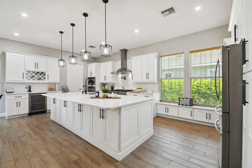 7009 Five Oaks Drive Harmony FL 34773