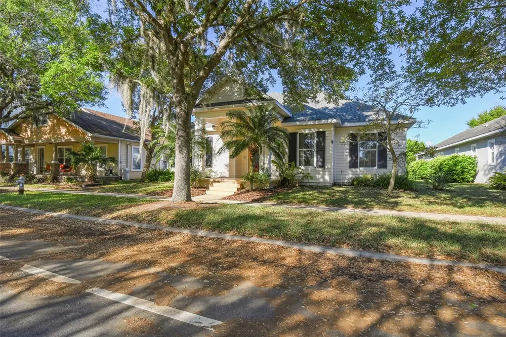 7009 Five Oaks Drive Harmony FL 34773