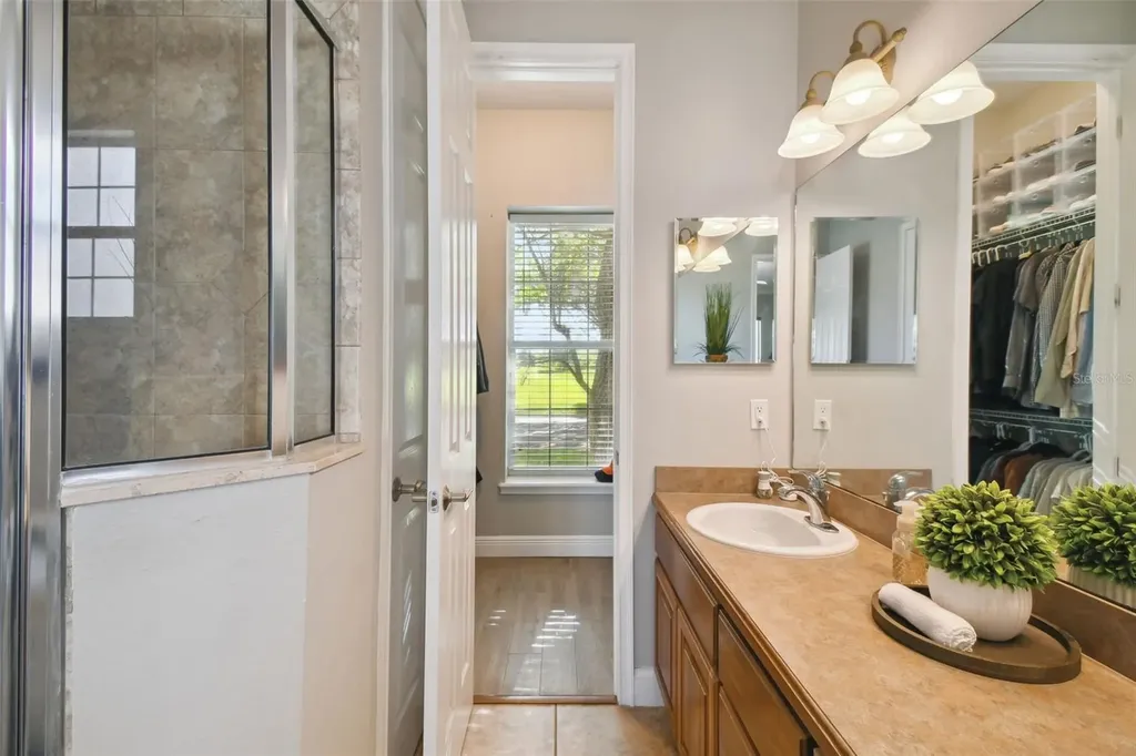 7009 Five Oaks Drive Harmony FL 34773