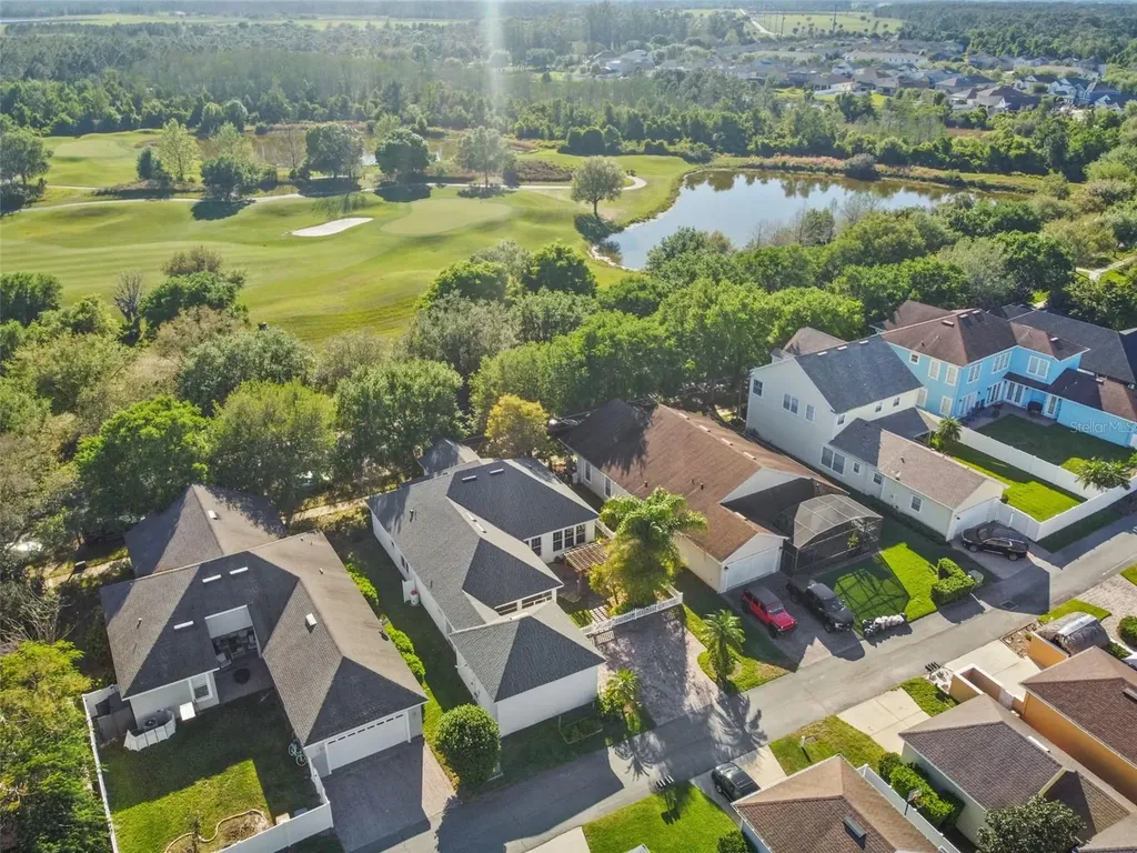 7009 Five Oaks Drive Harmony FL 34773