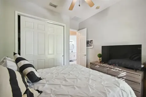 7009 Five Oaks Drive Harmony FL 34773