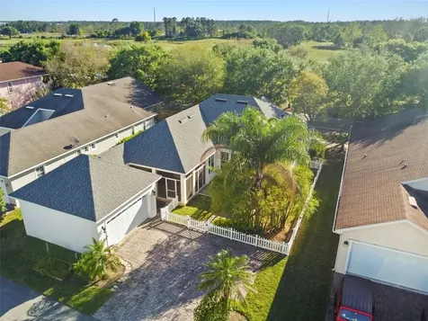 7009 Five Oaks Drive Harmony FL 34773