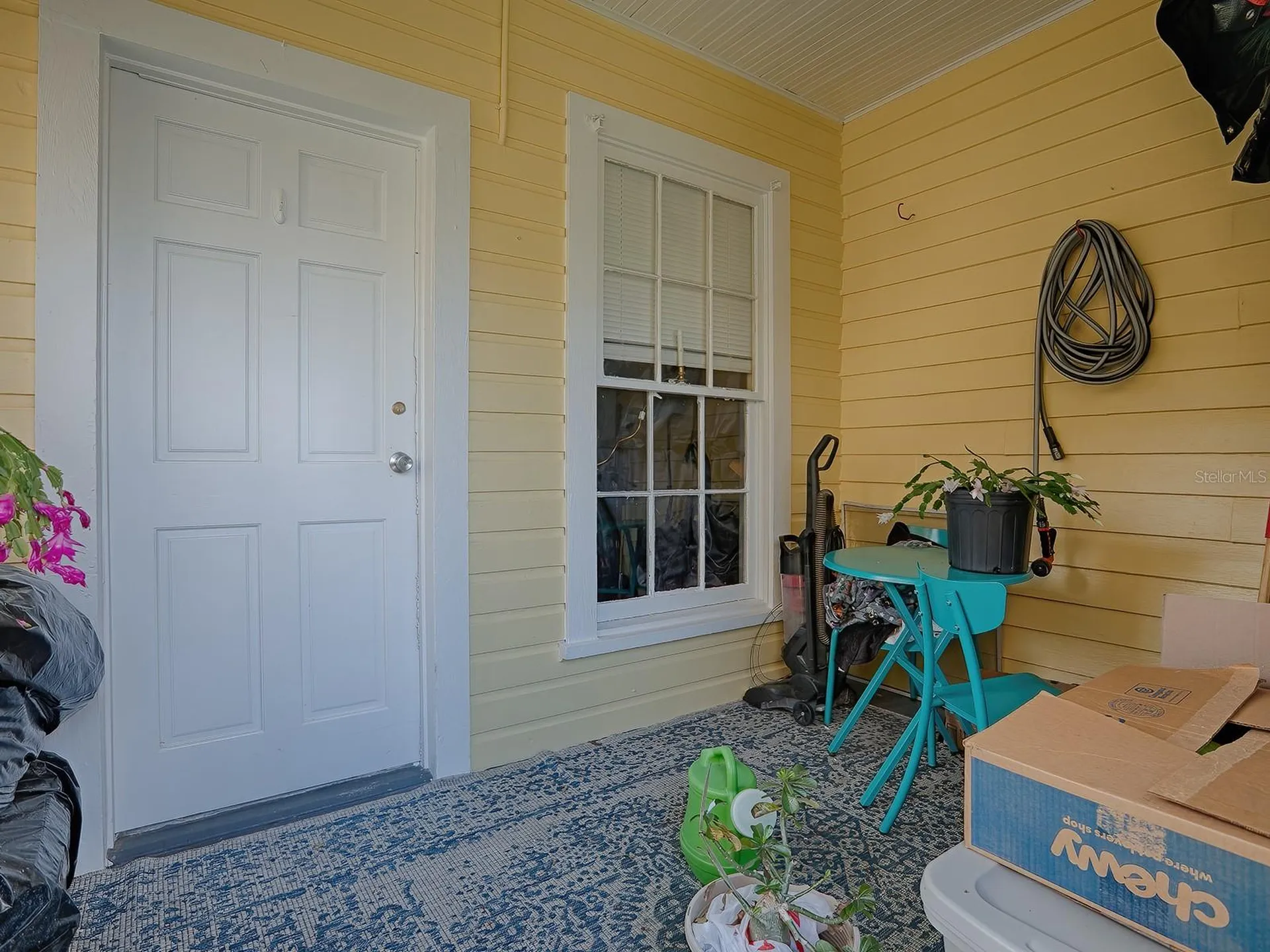 422 E Citrus Avenue Eustis FL 32726