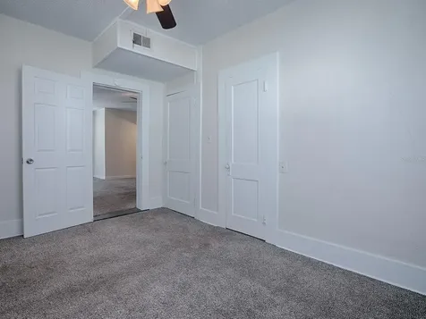 422 E Citrus Avenue Eustis FL 32726