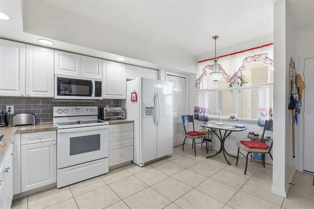 960 Starkey Road Largo FL 33771