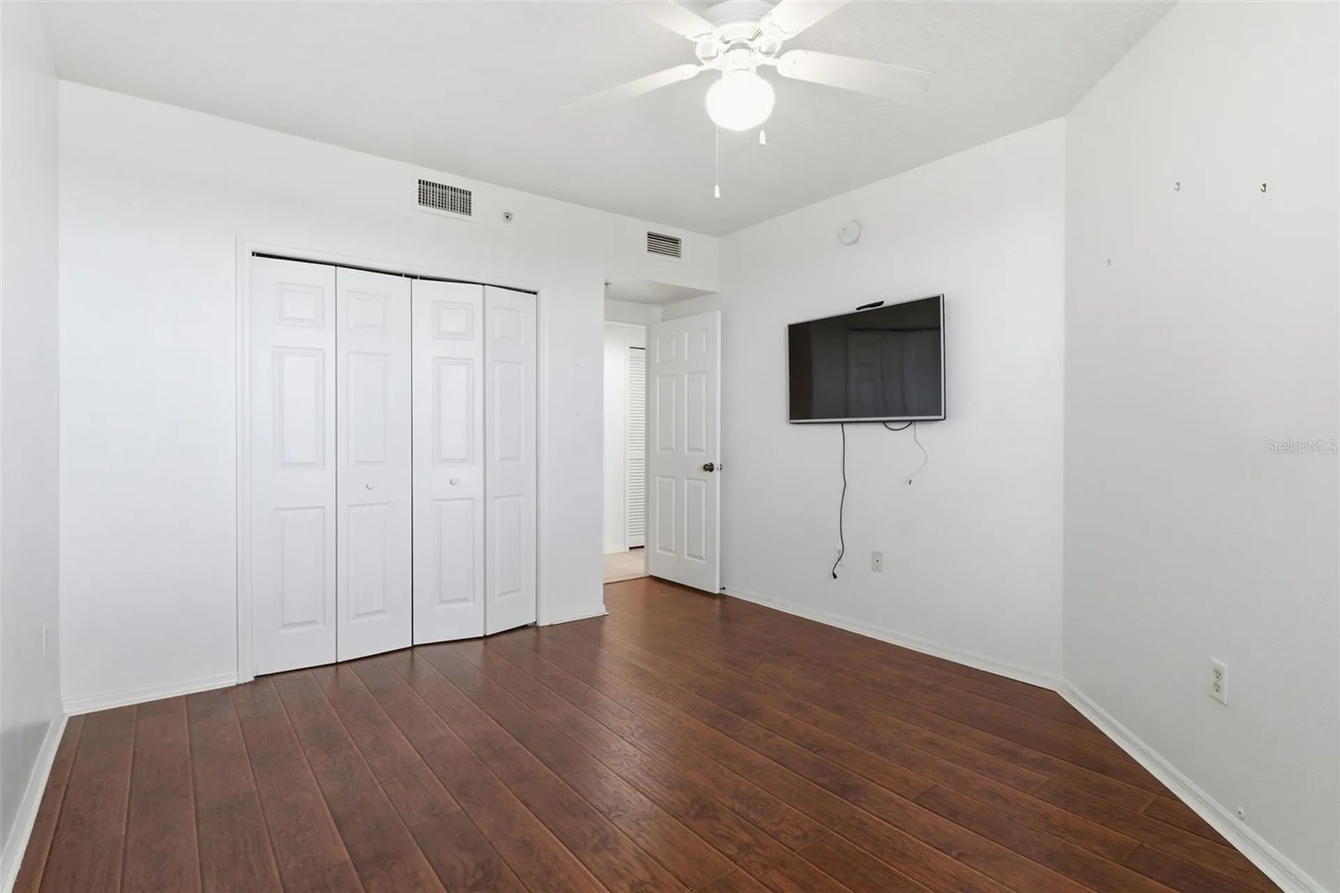 960 Starkey Road Largo FL 33771