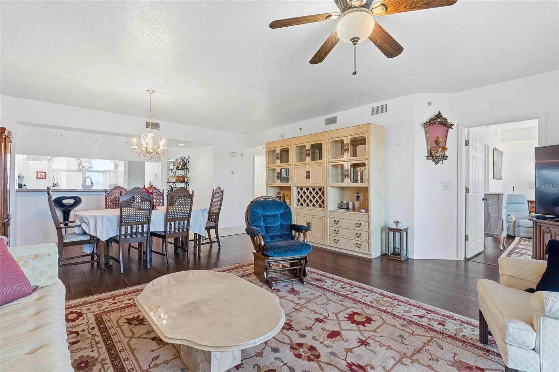 960 Starkey Road Largo FL 33771