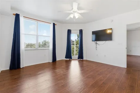 960 Starkey Road Largo FL 33771