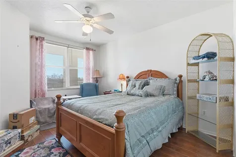 960 Starkey Road Largo FL 33771