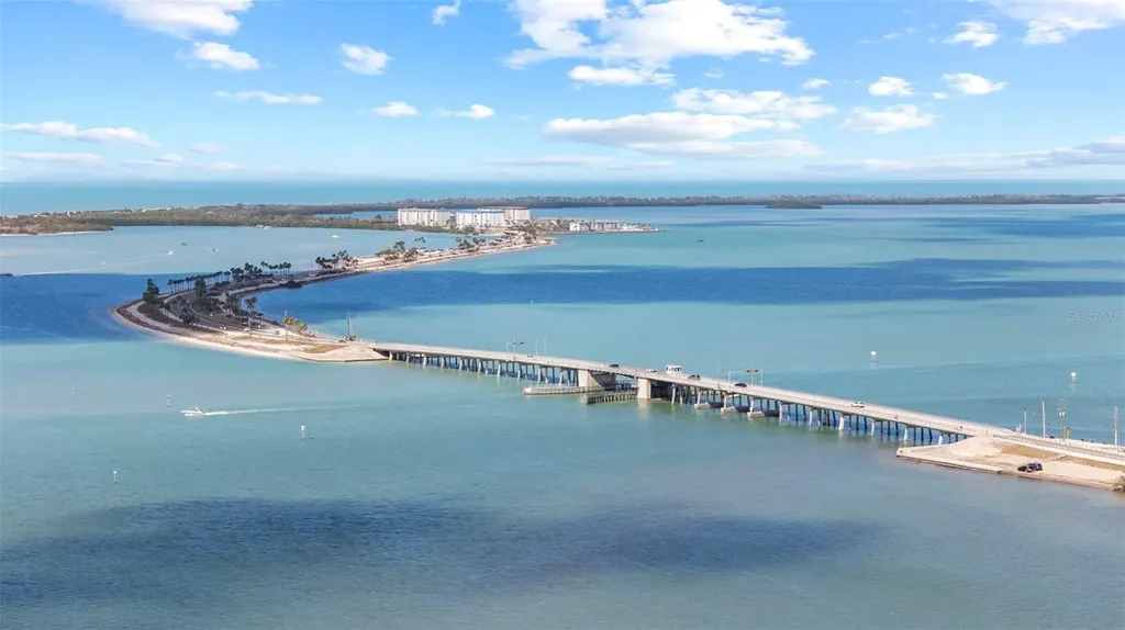 2299 Lagoon Drive Dunedin FL 34698