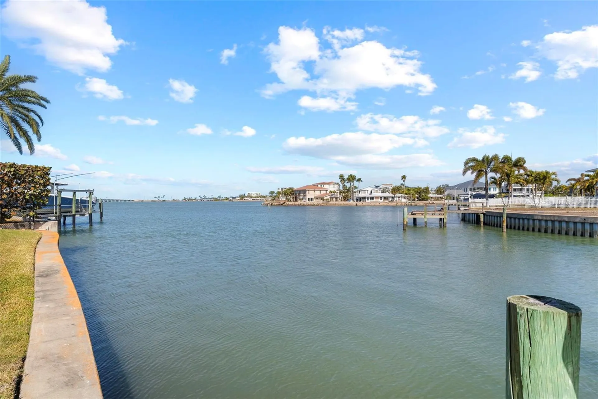2299 Lagoon Drive Dunedin FL 34698