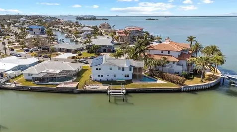 2299 Lagoon Drive Dunedin FL 34698