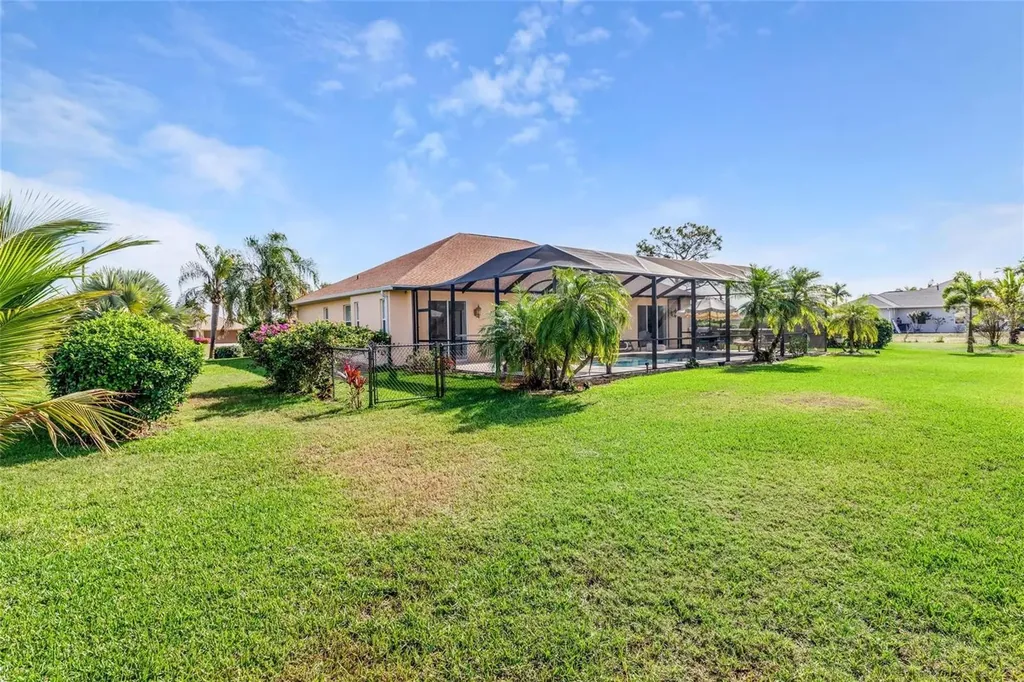 245 Rotonda Boulevard N Rotonda West FL 33947
