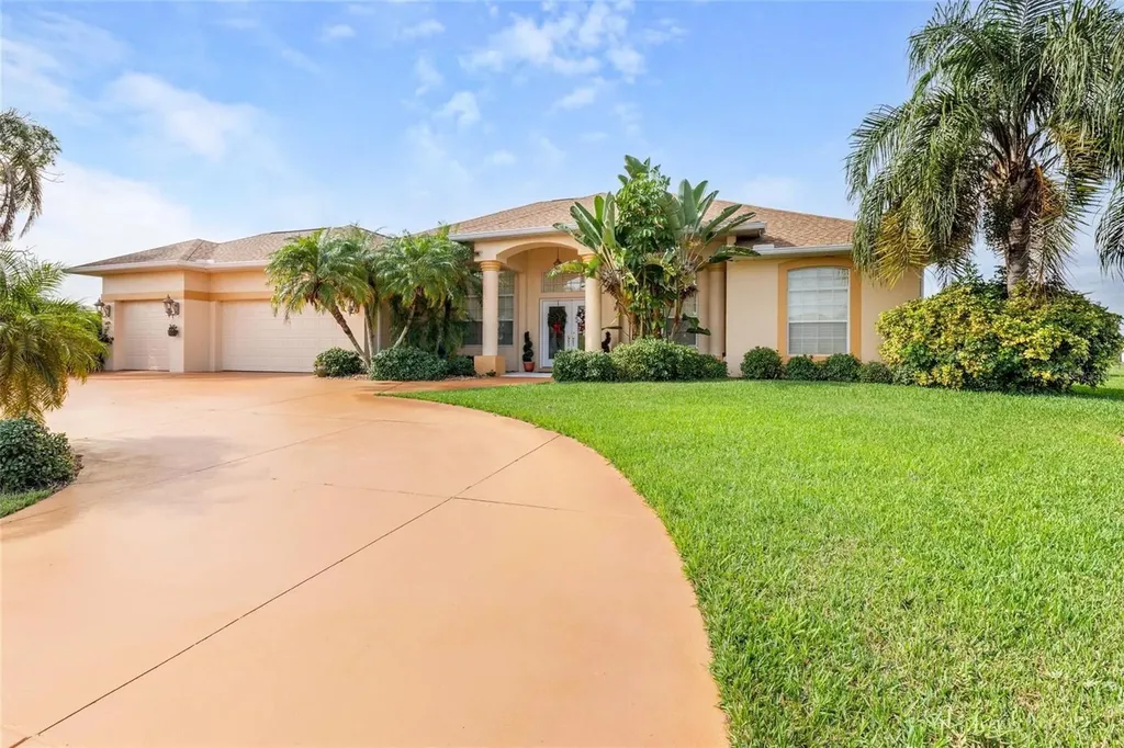 245 Rotonda Boulevard N Rotonda West FL 33947