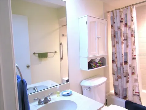 4628 Ringwood Meadow Sarasota FL 34235