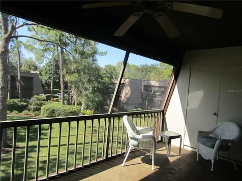 4628 Ringwood Meadow Sarasota FL 34235