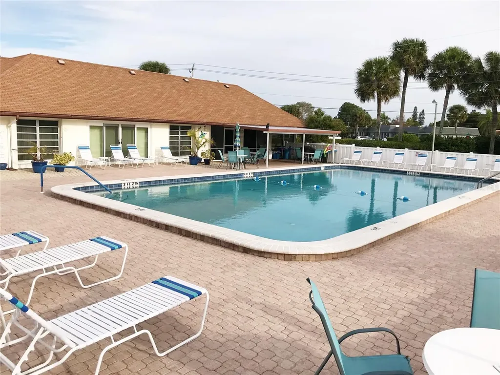 3705 34th Avenue Drive W Bradenton FL 34205