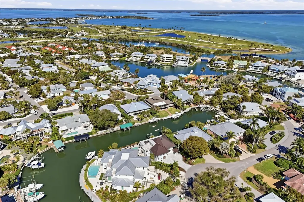 204 Waterways Avenue Boca Grande FL 33921