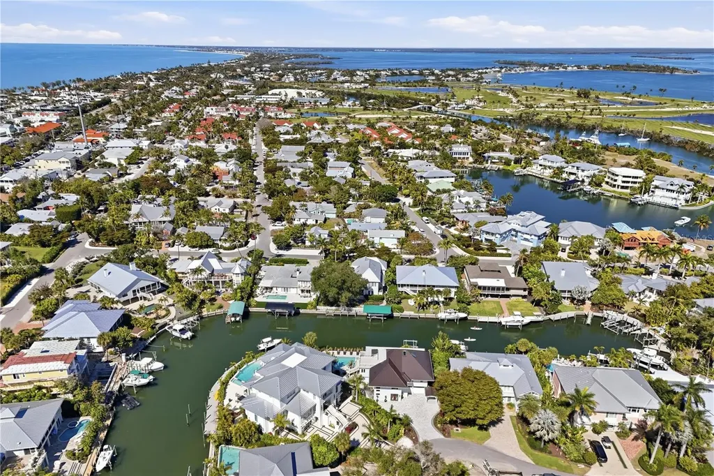 204 Waterways Avenue Boca Grande FL 33921