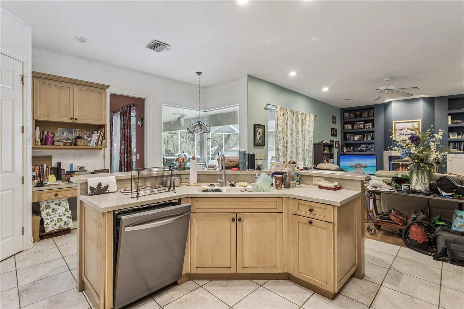 5803 Spring Lake Drive Lakeland FL 33811