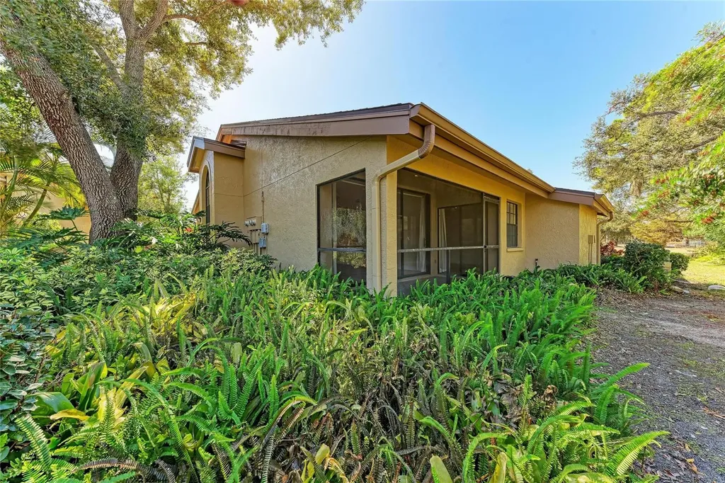 4537 Morningside Sarasota FL 34235