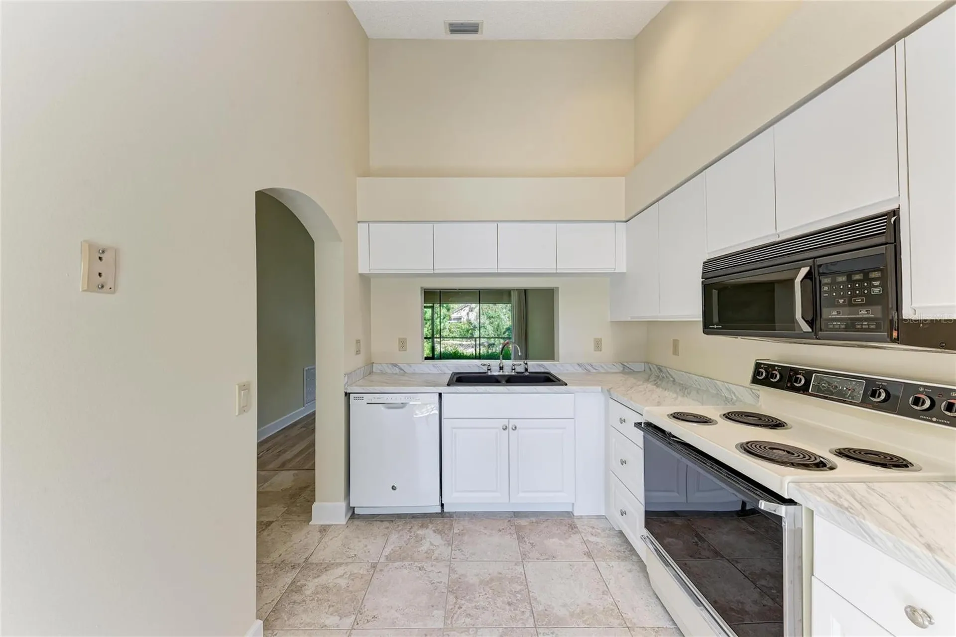 4537 Morningside Sarasota FL 34235