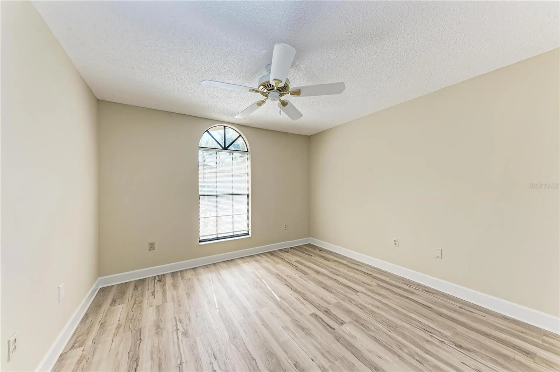 4537 Morningside Sarasota FL 34235