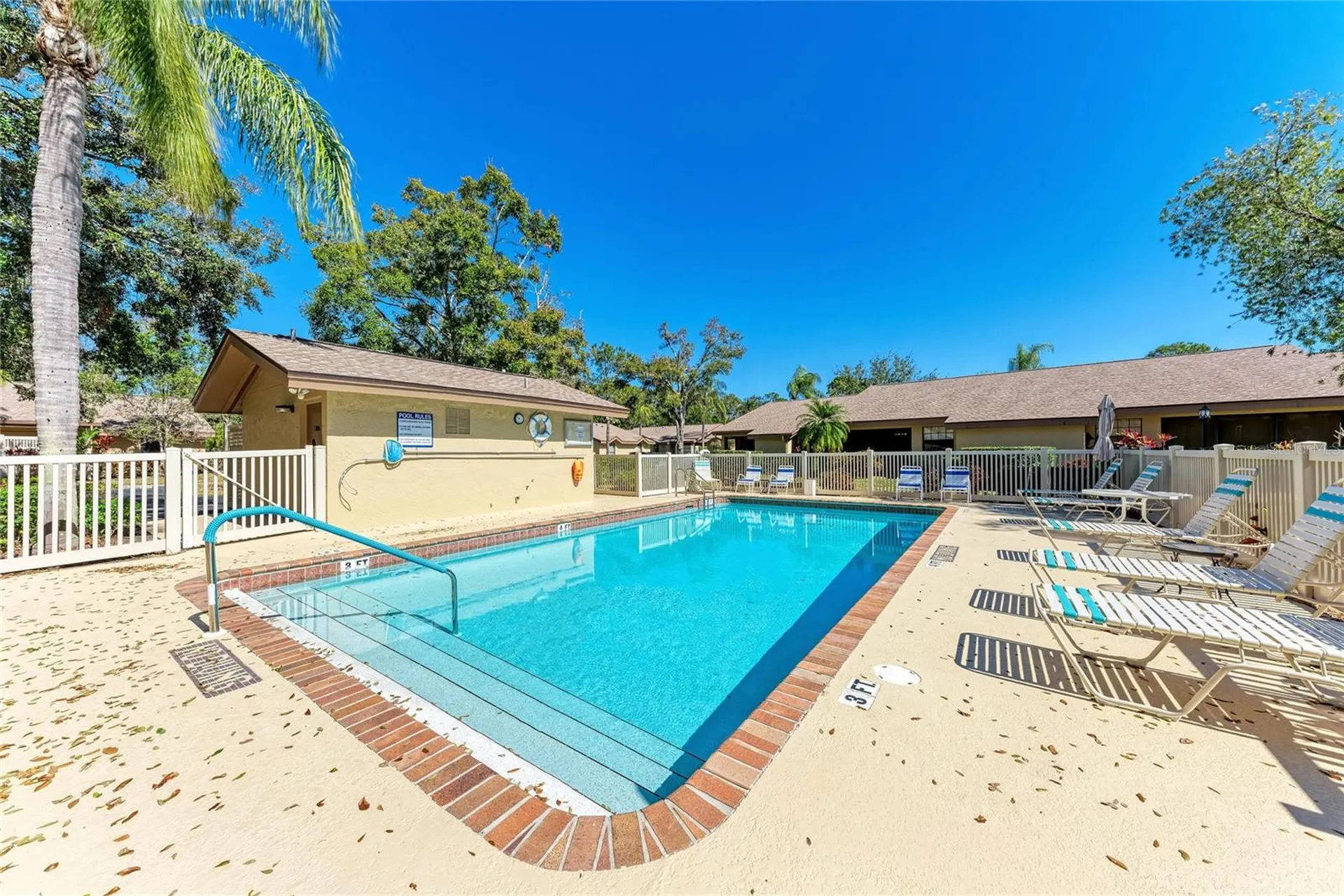 4537 Morningside Sarasota FL 34235