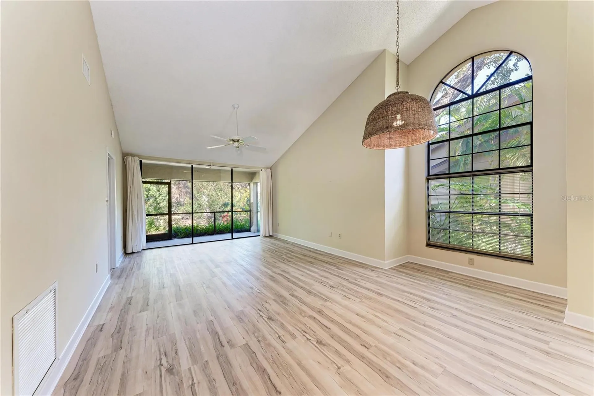4537 Morningside Sarasota FL 34235