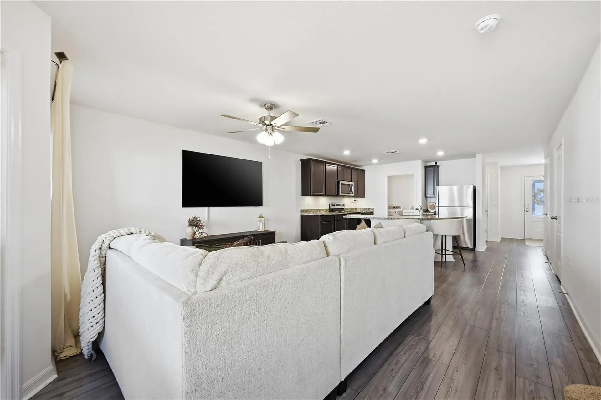 1675 Wynford Circle Tavares FL 32778