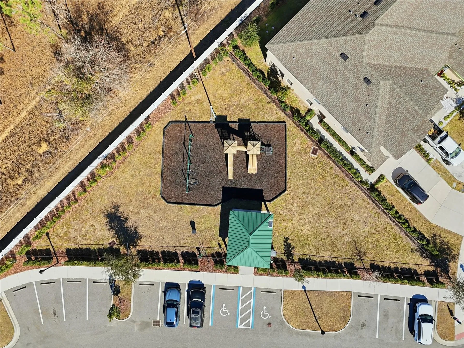 1675 Wynford Circle Tavares FL 32778