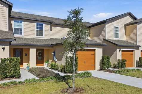 1675 Wynford Circle Tavares FL 32778