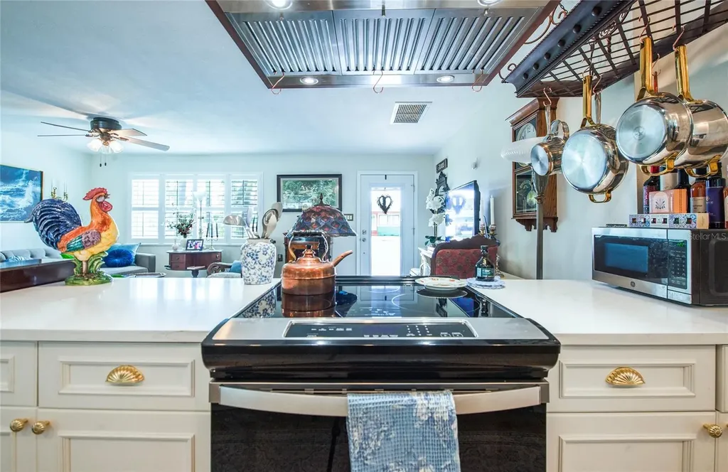 621 77th Avenue St Pete Beach FL 33706