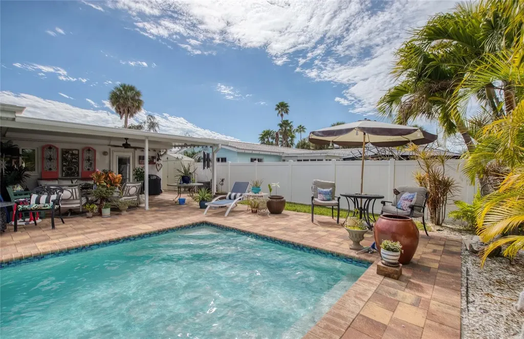 621 77th Avenue St Pete Beach FL 33706