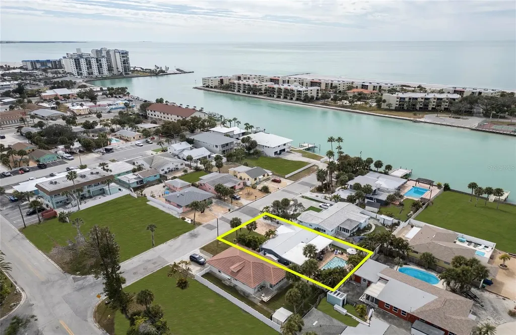 621 77th Avenue St Pete Beach FL 33706