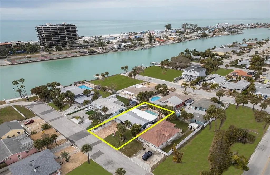 621 77th Avenue St Pete Beach FL 33706