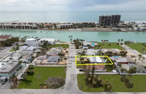 621 77th Avenue St Pete Beach FL 33706