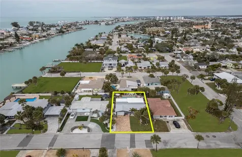 621 77th Avenue St Pete Beach FL 33706