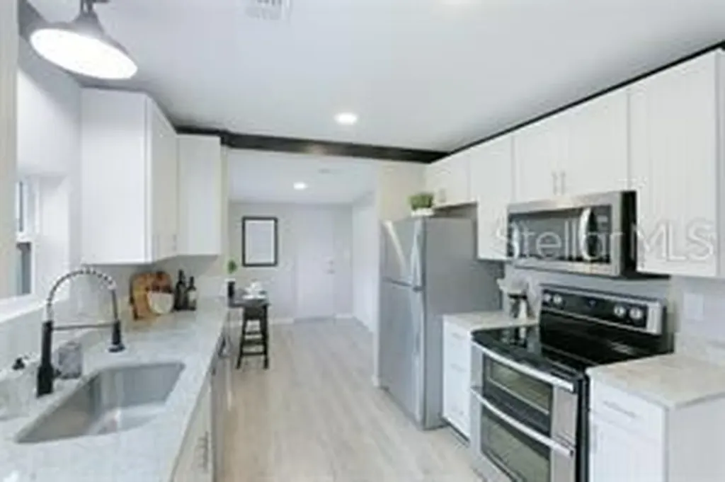 810 20th Avenue W Bradenton FL 34205