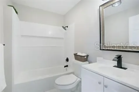810 20th Avenue W Bradenton FL 34205
